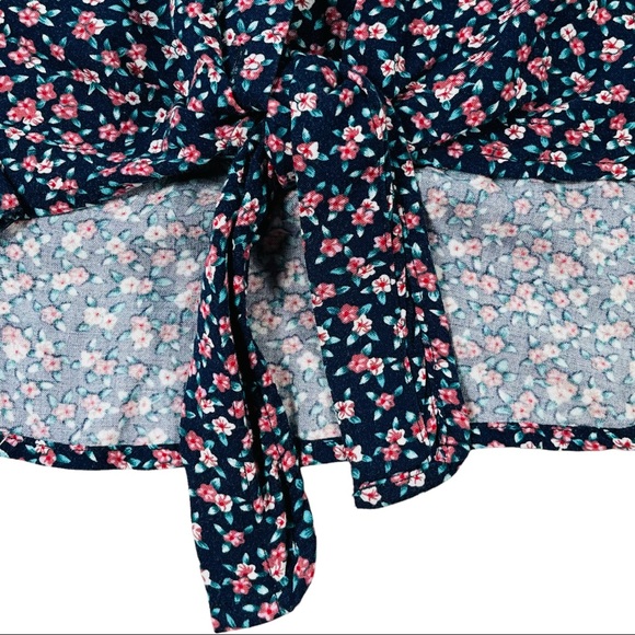 Rails size small long sleeve navy blue button down pink floral front knot shirt - Picture 9 of 16